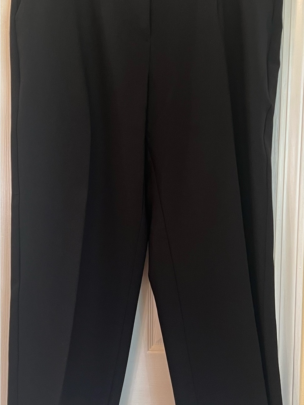 Women’s Old Navy Black Slacks - Size 16